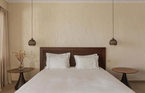 Apolis Villas & Suites Resort - Photo 44