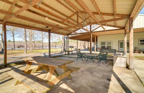 Boat Launch On-Site Lakefront Toledo Bend Getaway - Foto 3