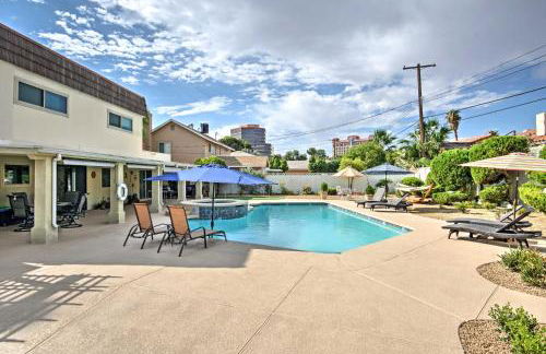 Stunning Home with Private Oasis - 1 half Mile to Strip - Foto 19