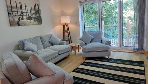 Two bedroom cottage - country lane -10 min walk to Perranporth beach - Foto 3