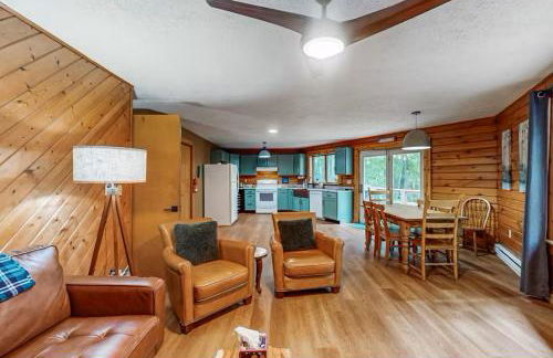 Cozy Log Cabin Near Ski Area and Lake including Hot Tub - Foto 28