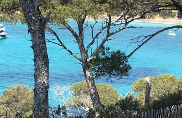 T3 FRONT de mer dernier étage vue mer Petit havre de paix pour vos vacances Emplacement unique vue mer panoramique à 180 degrés pour ce T3 en face de la plage front de mer vue sur les iles 5 et dernier étage avec ascenseur - Foto 27