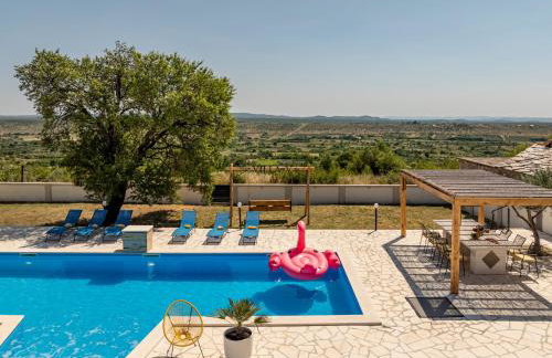 Unique Villa V with large pool - Photo 3