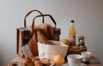 Appart'hôtel Le Corot - Accès Autonome - Saint-Junien Centre - Foto 13