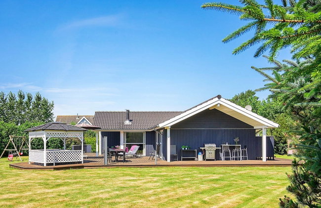 4 Star Holiday Home in Nexo - Foto 1