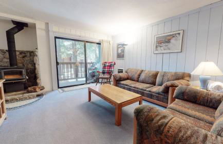 Summit Condominium #41 Condo - Foto 6