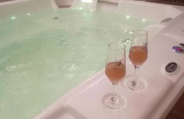 "Prainha Flats" com Jacuzzi e Piscina - Foto 22