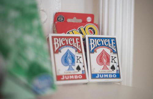 Salem 3 Bedroom with Gameroom, Balcony, Parking, and more - Foto 14