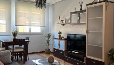 Alojamiento Completo en Gijón - Foto 1