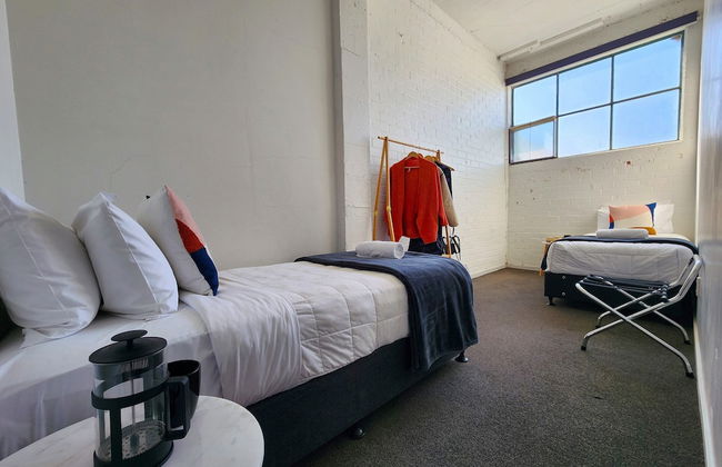 U Suites on Webb - Photo 36