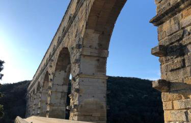 STUDIO Havre de paix au pont du gard Piscine et Jacuzzi chez Valerie Payre - Foto 35