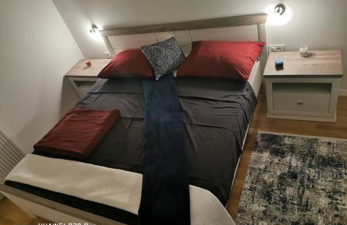 CITY CENTER PEARL #new#free reserved parking in garage elevator direct access#business and pleasure#city view&balcony&sunny&cafes&markets&tram#city center#working room#2 toliets#2 bedrooms - Photo 58