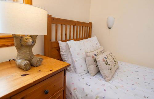 Owlswood Lodge - Photo 8