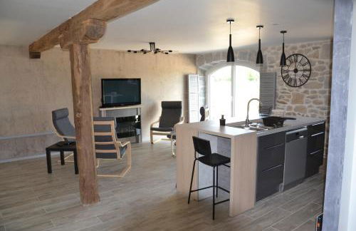 Gite Entre Causse et Vallon, tout confort pour 4 personnes dans grange rénovée au coeur de l'Aveyron - Photo 7