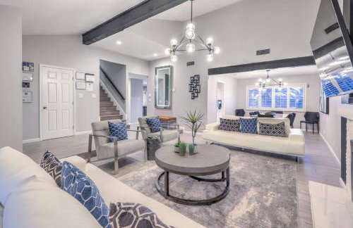 Sunset Swim, Luxury Vegas Villa with Pool, Hot Tub - Foto 5