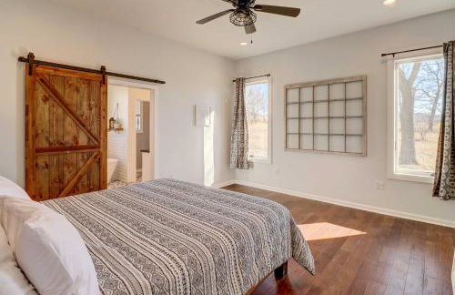 Spacious Farmhouse Near Hikes and Waterfalls - Foto 13