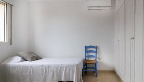 Modern apartment with pool on the beachfront in Marbella by SharingCo - Photo 4