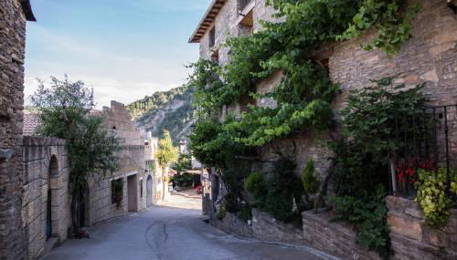 Las Bodegas De Claveria - Foto 2