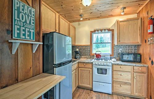 Day Trips to Boyne Mtn! Cabin Near Lake Charlevoix - Photo 11