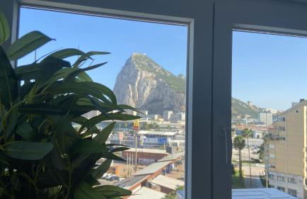 THE ROCK VIEWS APARTMENTS 1 min walking to Gibraltar - Foto 42