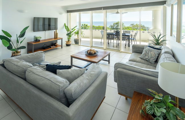 Waters Edge Apartment - Photo 24