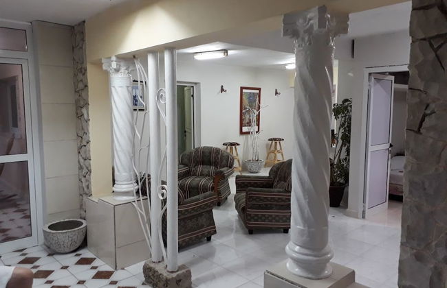 The Island - Photo 9