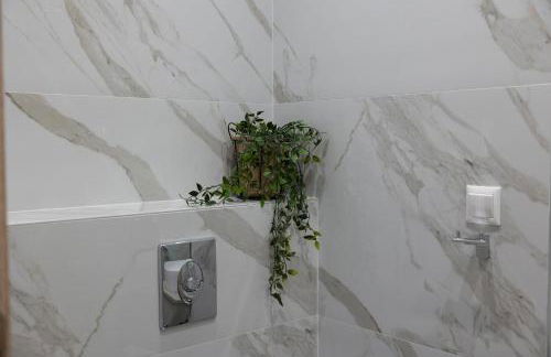 FOUR REASONS - Foto 29