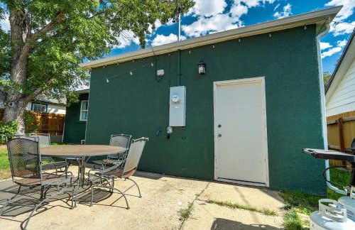 Newly Built 3BD Retreat w Mtn Views & Game Room - Foto 47