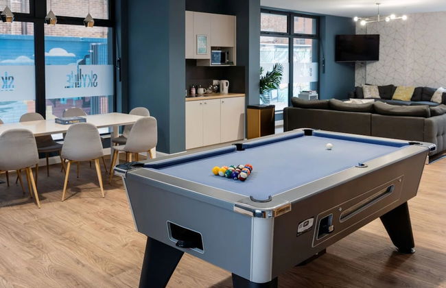 For Students Only Skyline - Foto 17