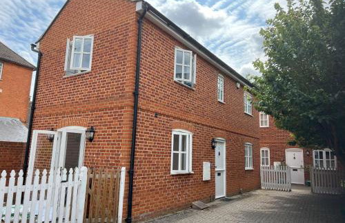 Mews house in the centre of Henley-on-Thames - Foto 2