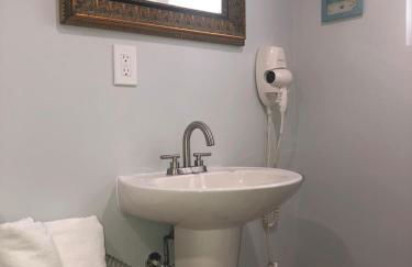 Private Studio Cabin steps from Calle 8 - Foto 37