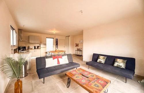 Maison 5-6 personnes -15 min du Parc - Parking -by R&G - Photo 1