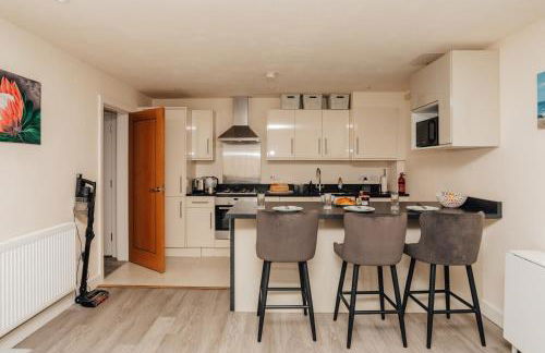 Henley Town Centre With Parking - From 110 Per Night - Foto 8