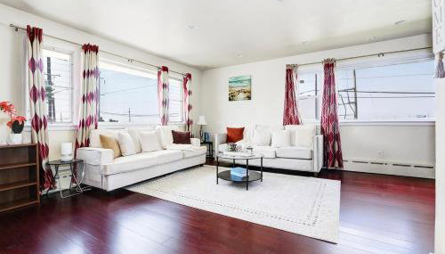 Spacious 7BD Sleeps 12 Near Boardwalk & Parking - Foto 3