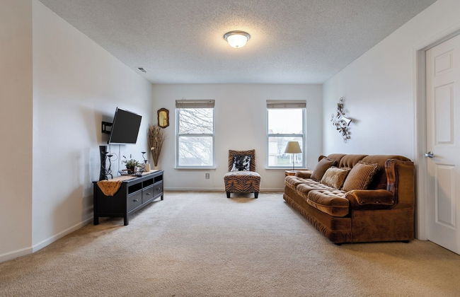 Spacious 4BR Home With Pool in Indianapolis - Foto 64