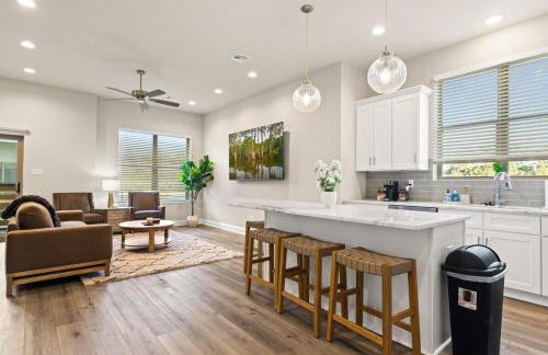 NEW Mais La House Garage KING 85 TV Cajun Luxury - Foto 19