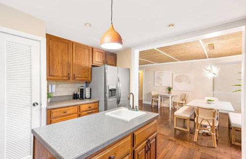 2 Homes • Hot Tubs x2 • Heated Pool • Fire Pit - Foto 31