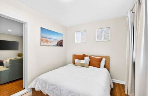 Prime Manhattan Beach 2BR Walk to Beach with Parking - Foto 16