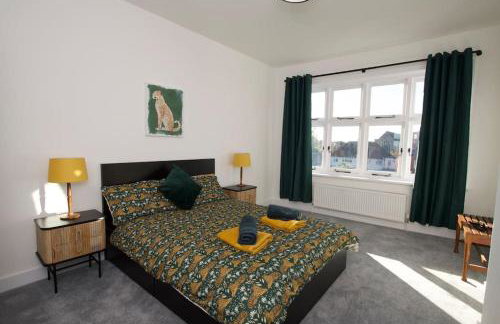 Beautiful large 3-bed coastal flat with parking. - Foto 6