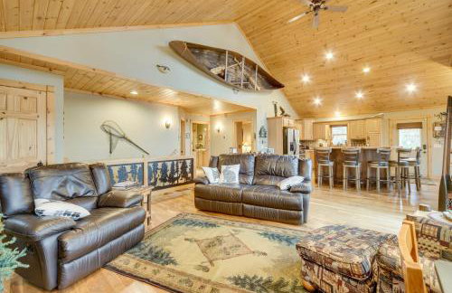 Benoit Lake Escape! Luxe Northwoods Cabin - Foto 3