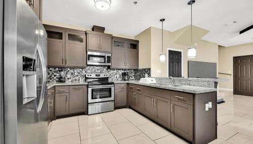 Relax & Enjoy In Our Spacious Townhome Getaway B - Foto 2