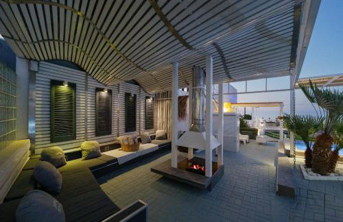 White Luxury Villa - Foto 70