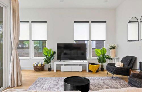 Rainey St Retreat - Cowboy Pool & Urban Chic - Foto 11