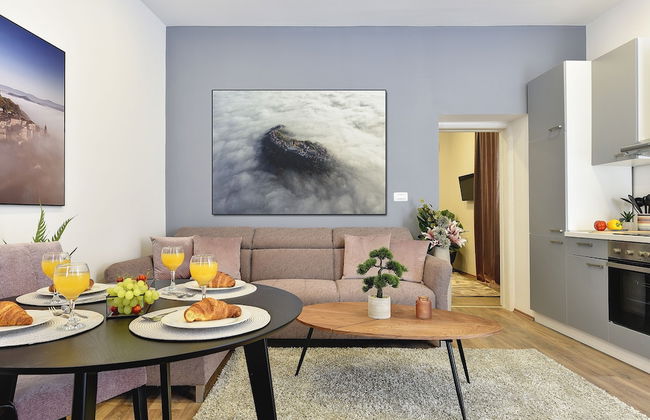 D&A Central Luxury Apartments - Photo 72