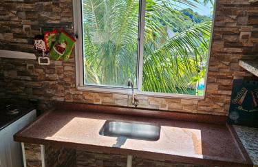 Casa de temporada em Lindoia - PISCINA, FOGÃO A LENHA, CHURRASQUEIRA - Conforto e privacidade - Foto 48