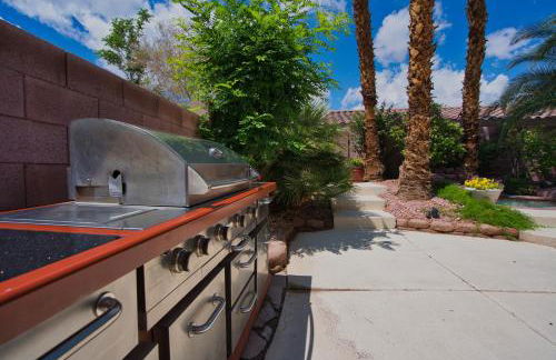 home suite in perfect location - Foto 29