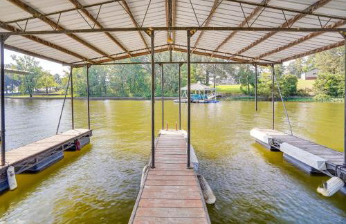 Waterfront Gilbertsville Retreat on Kentucky Lake! - Foto 2