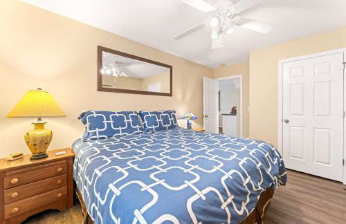 Family-friendly Home Hot Tub Lake View & Pool Access - Foto 25