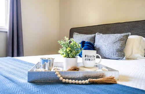 Little Jxn Gem - 5 Mins to Downtown, Walk to JSU - Foto 12