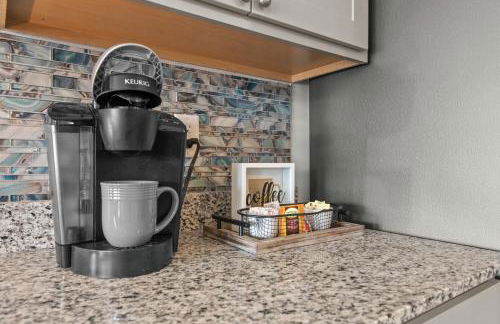 Little River 3BR Villa with Outdoor Movies & Fire Pit, Indoor Fire Place, Arcades, & Beach! - Foto 44